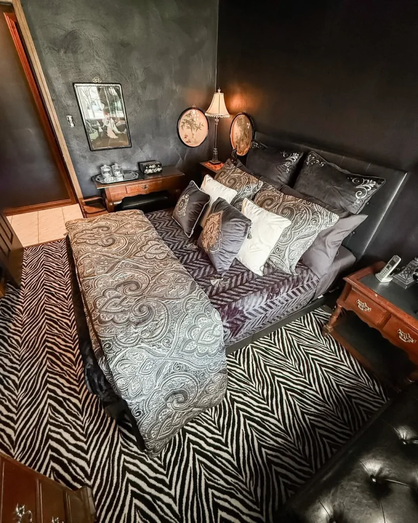  Animal Print Bedroom