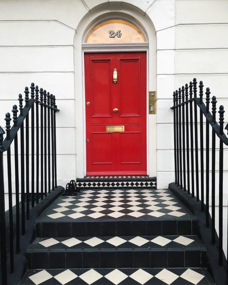 24 Cozy Red Door Ideas That Instantly Feel Like Home