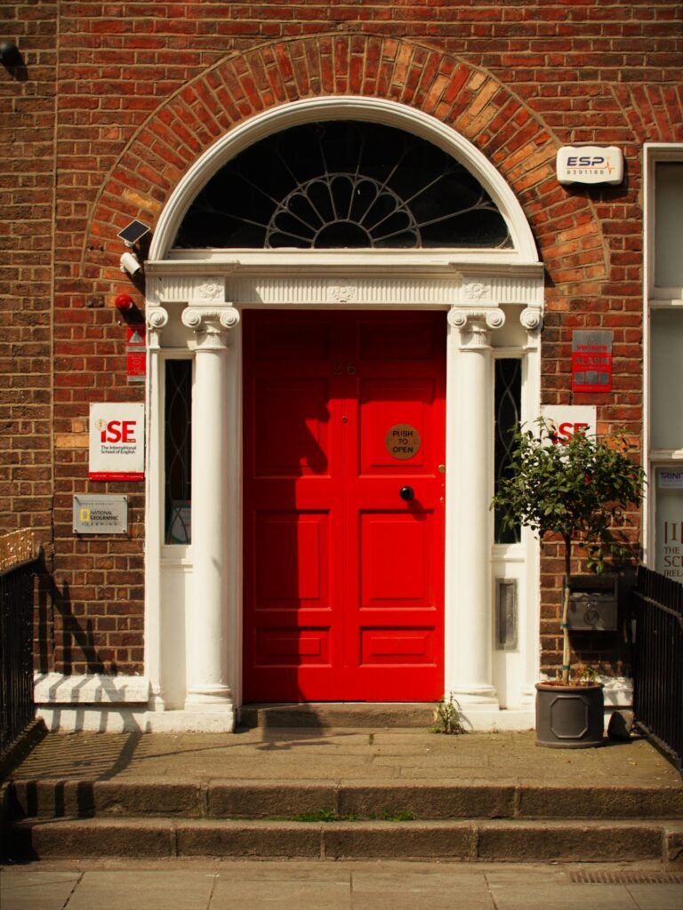  Grand Arched Entrance