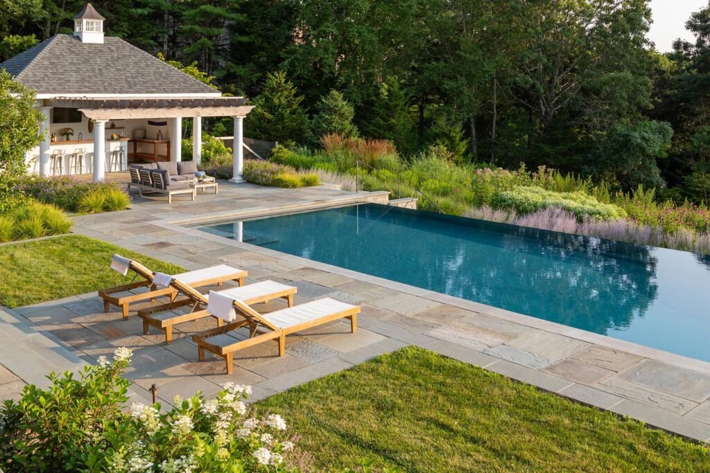 Hillside Pool Escape