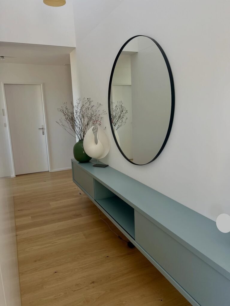  Minimal Console Calm