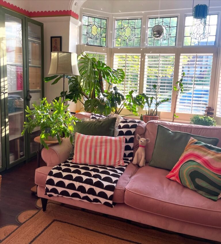 Pink Sofa Ideas That Instantly Elevate Your Living Room
