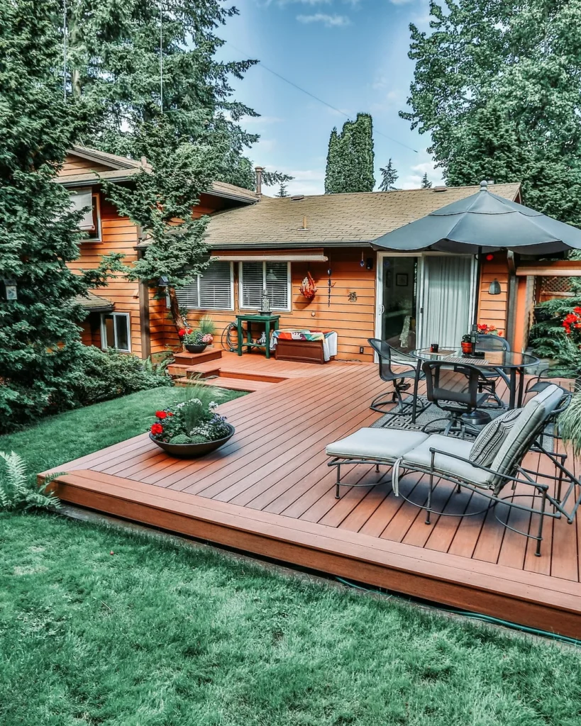 Classic Backyard Deck Patio