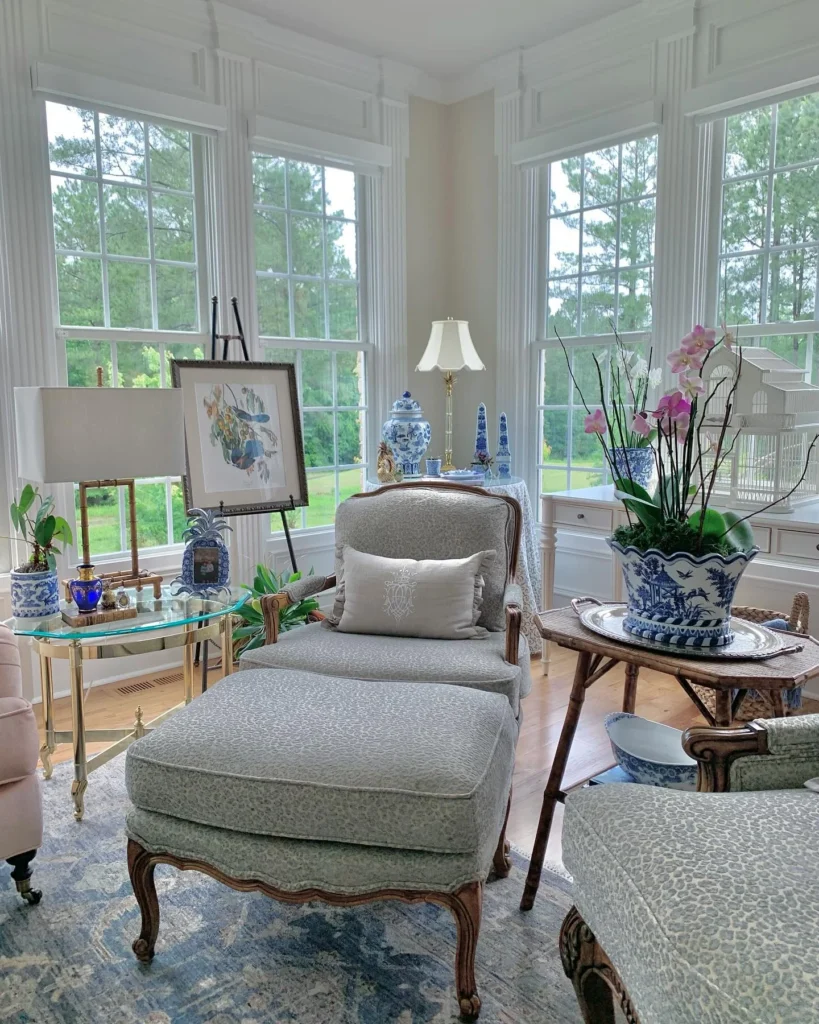 Classic Elegant Lounge Style