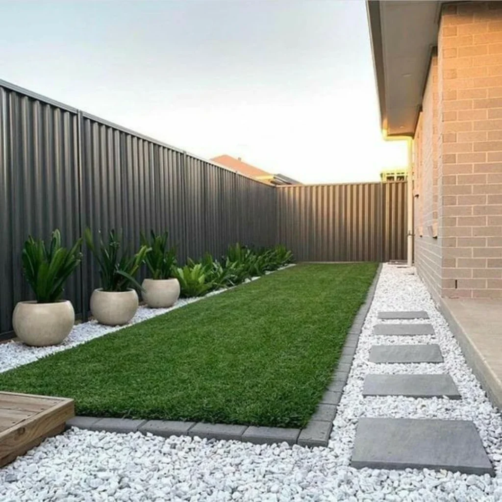 Clean Minimal Side Yard