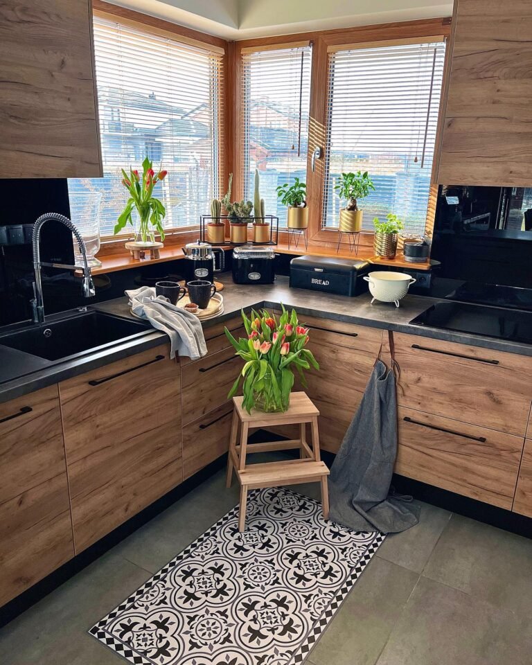 Wood Kitchen Ideas That Feel Warm and Functional