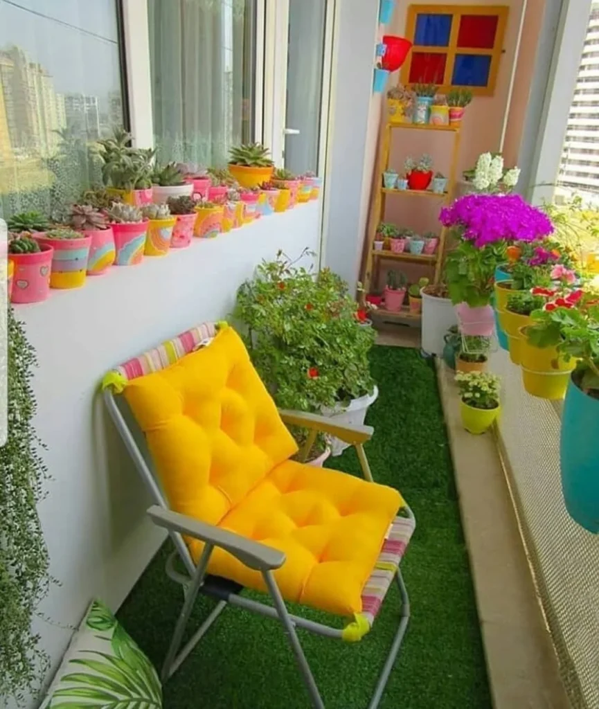 Foldable Furniture Layout