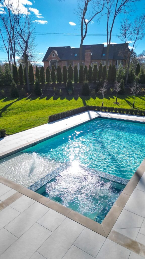 Glass Wall Pool Feature