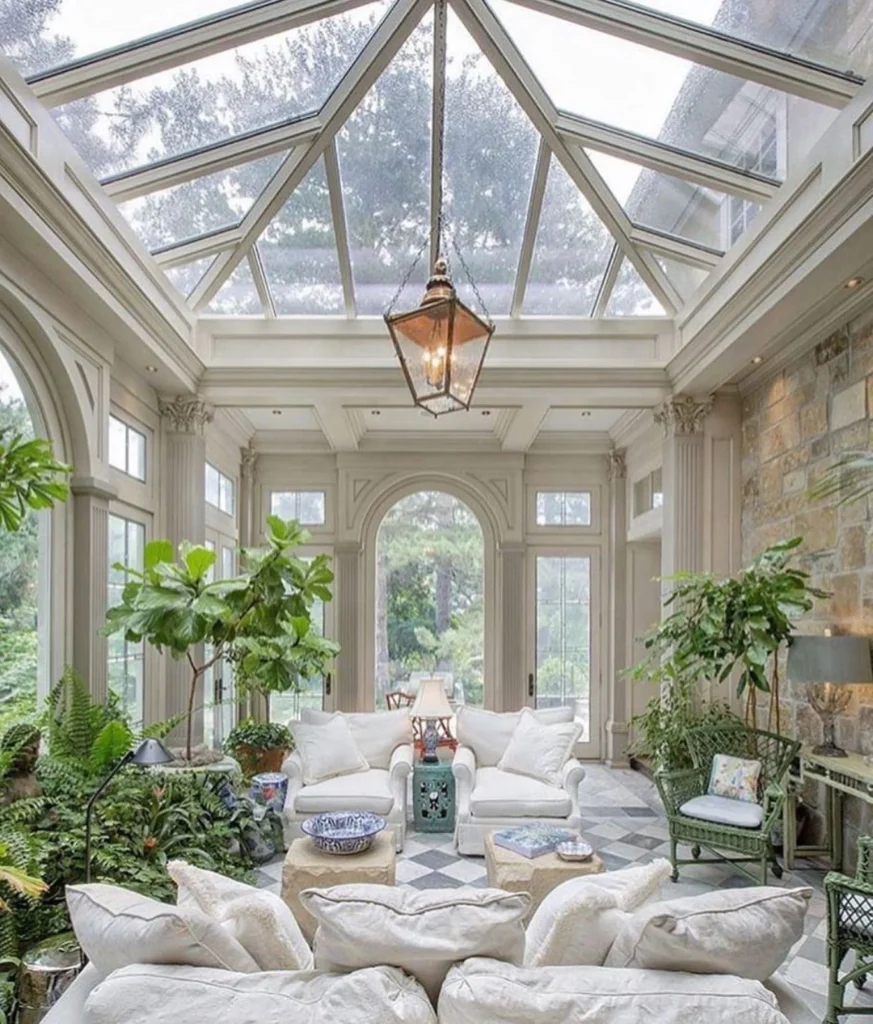 Grand Glass Ceiling Space