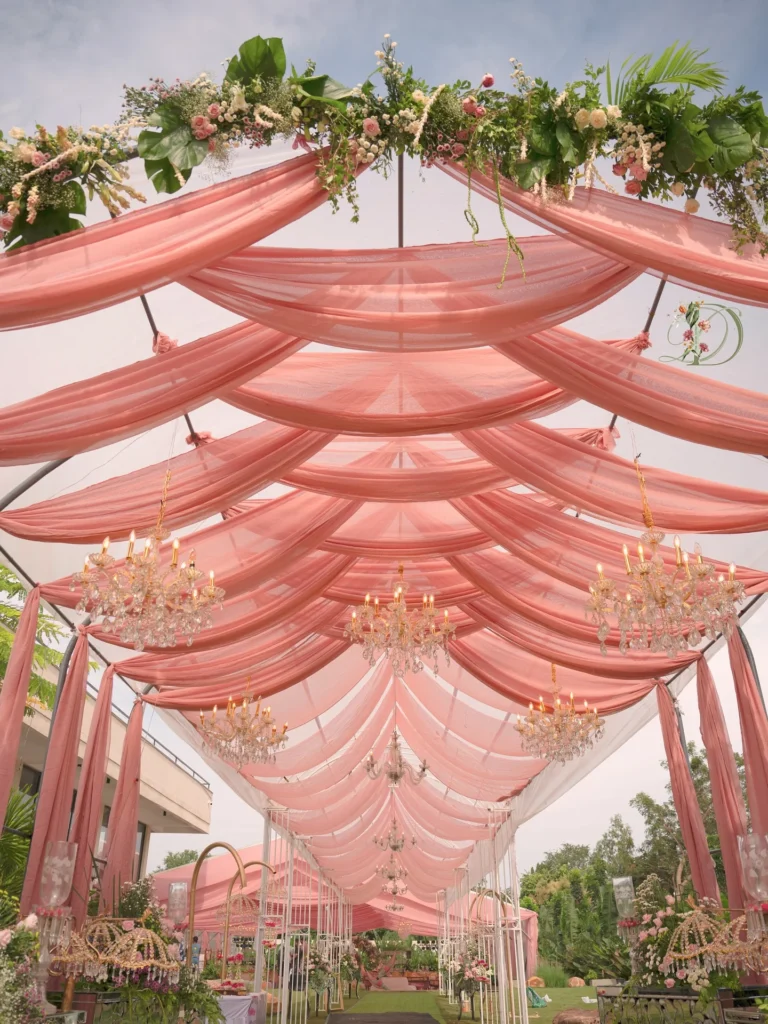 Long Table Chandelier Row