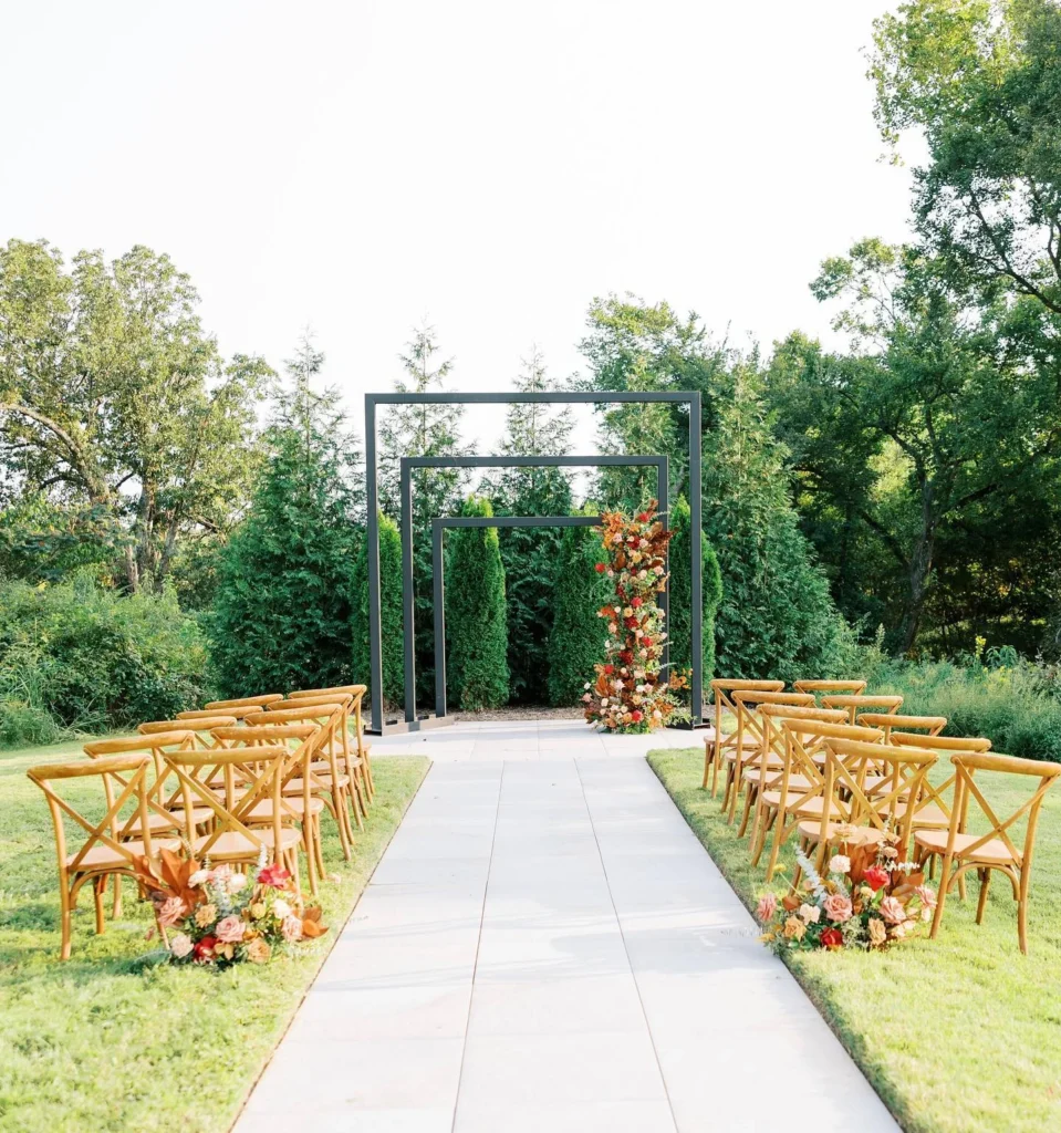 Modern Frame Ceremony