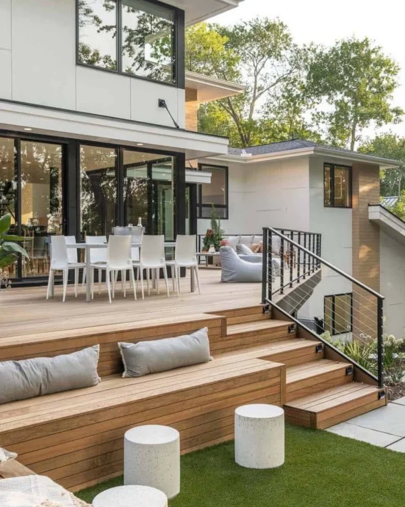 Modern Multi-Level Entry Deck