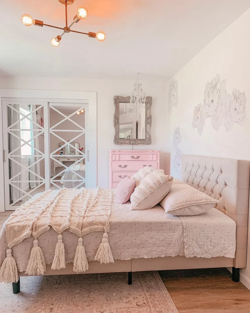 Soft Feminine Farmhouse