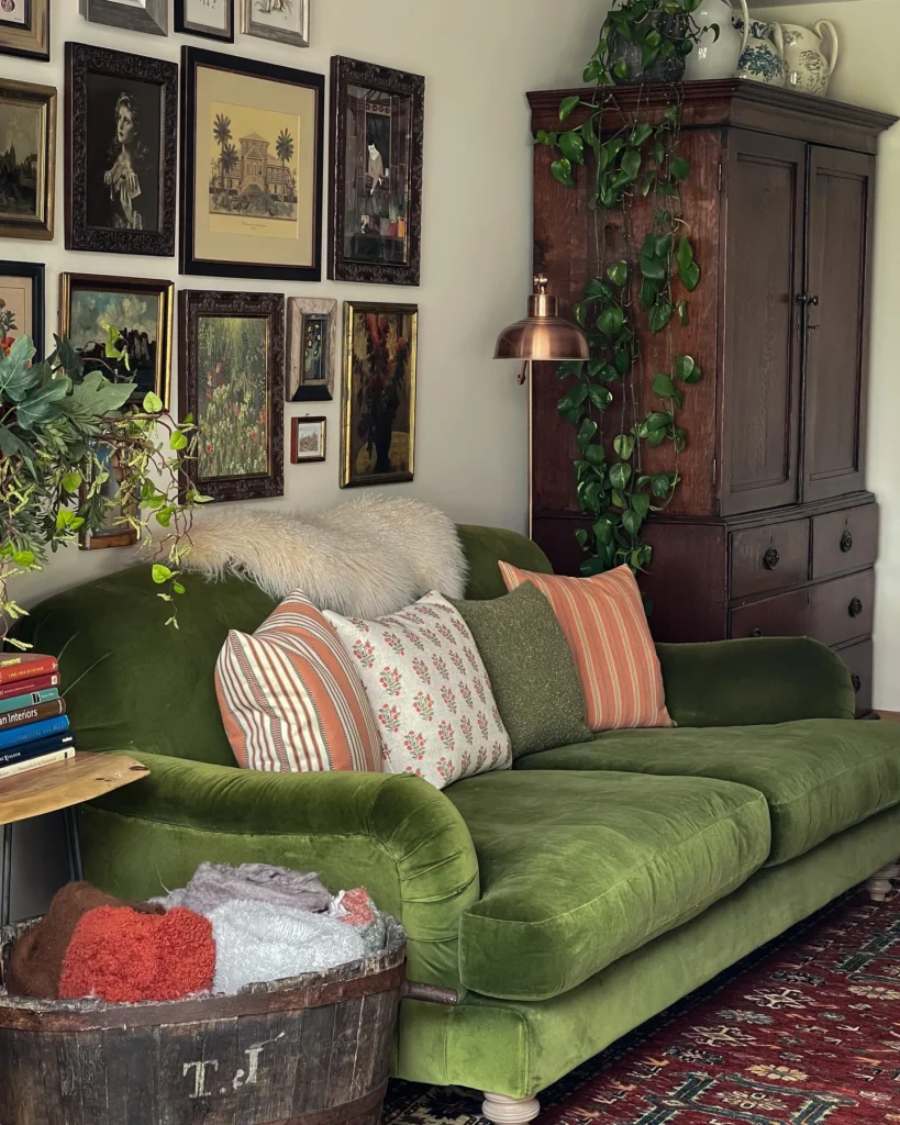 Vintage Gallery Wall Pairing