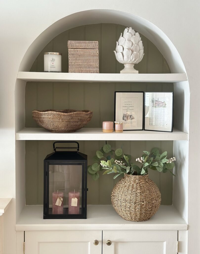 Arched Shelf Nook