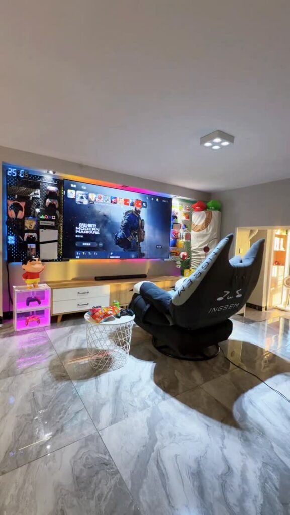 Big Screen Console Lounge