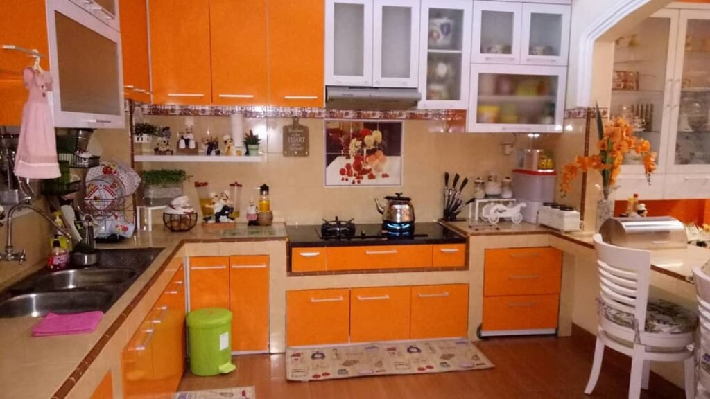 Break Up Glossy Orange