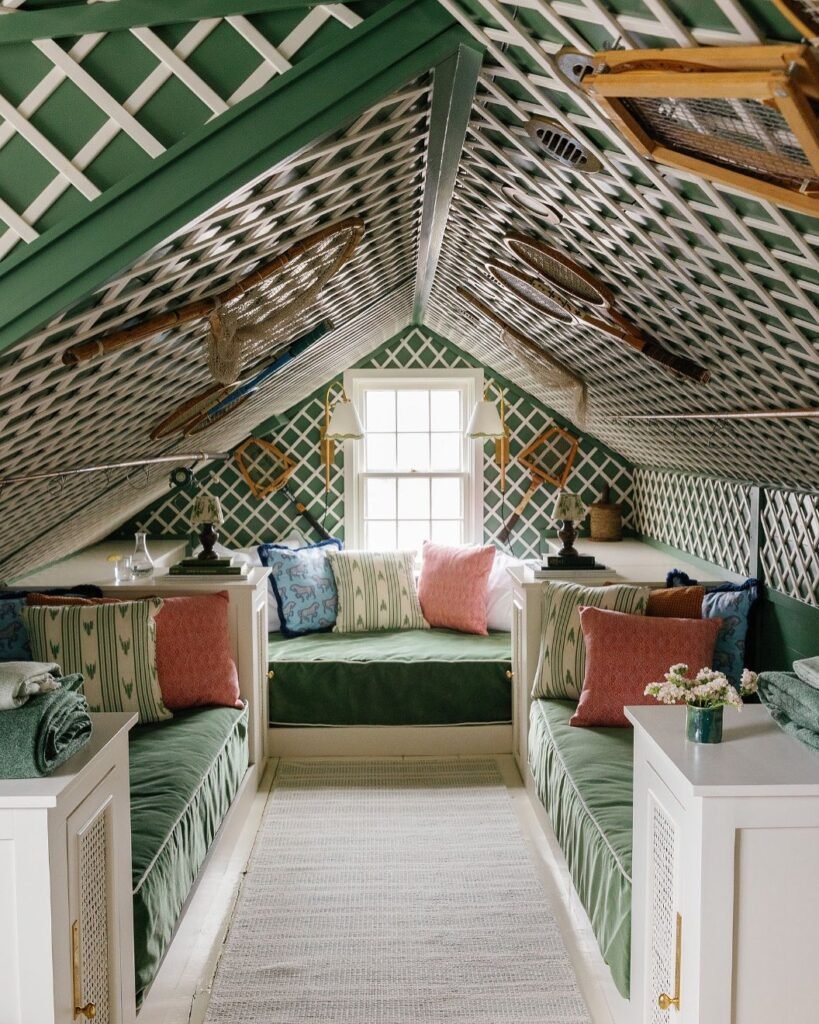 Built-In Daybed Layout