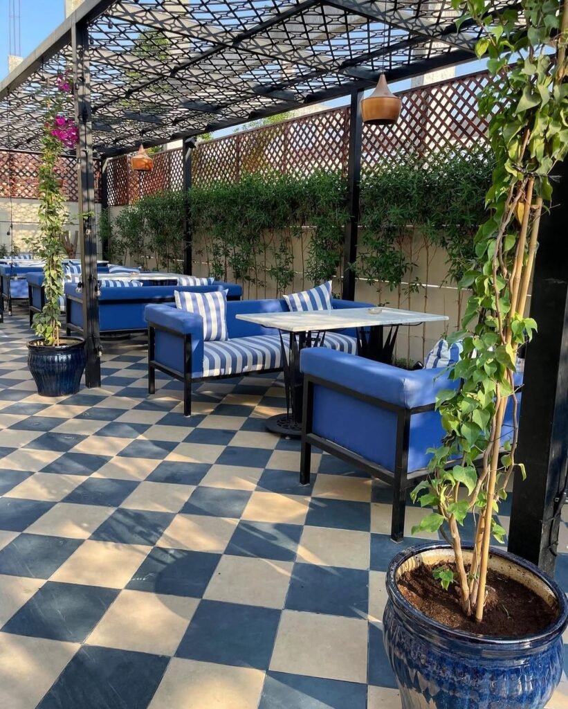 Cafe Style Patio Setup