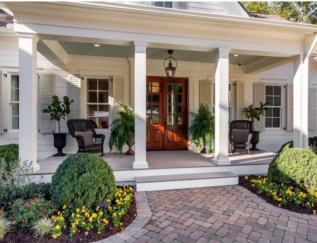 Classic Symmetrical Entry