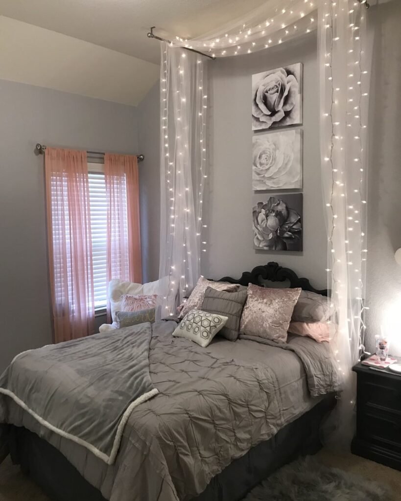 Cozy Light Canopy