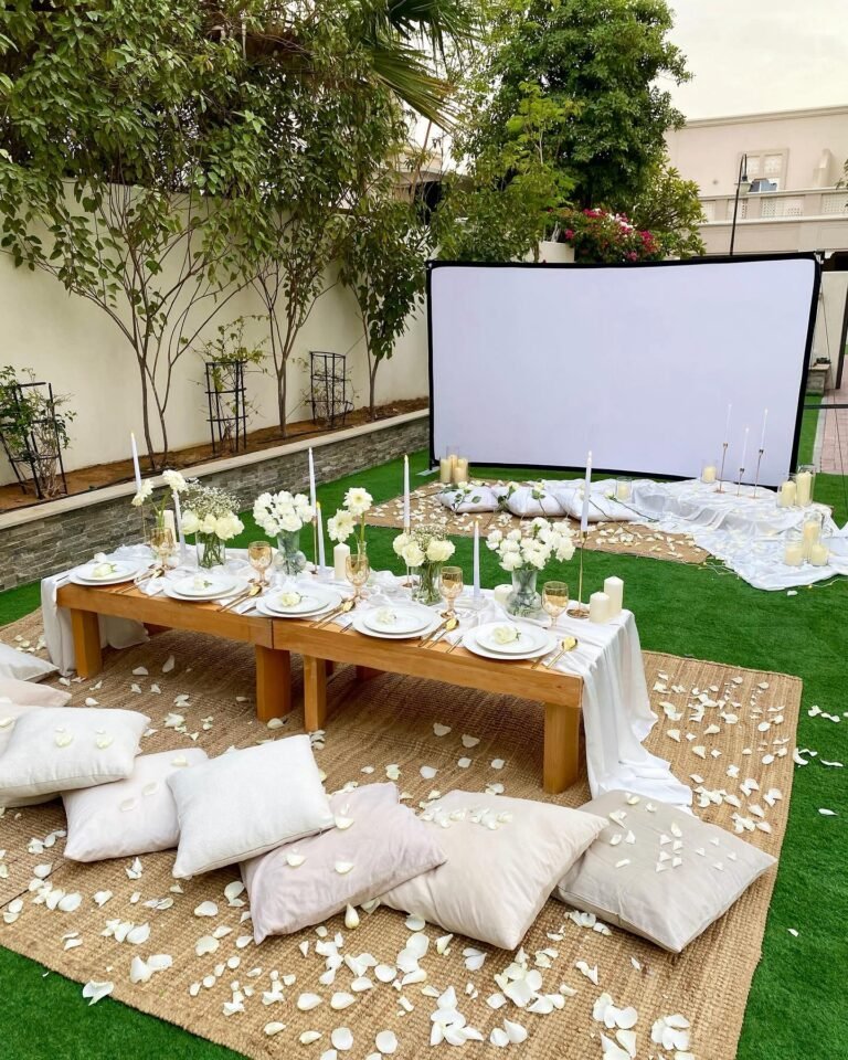 20 Backyard Movie Night Ideas for a Cozy Outdoor Cinema