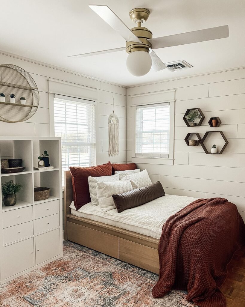 Functional Guest Bedroom