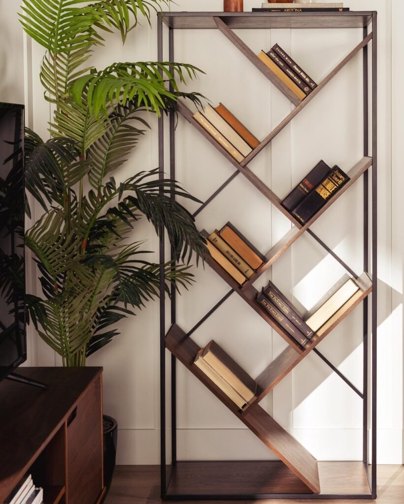 Geometric Statement Shelf