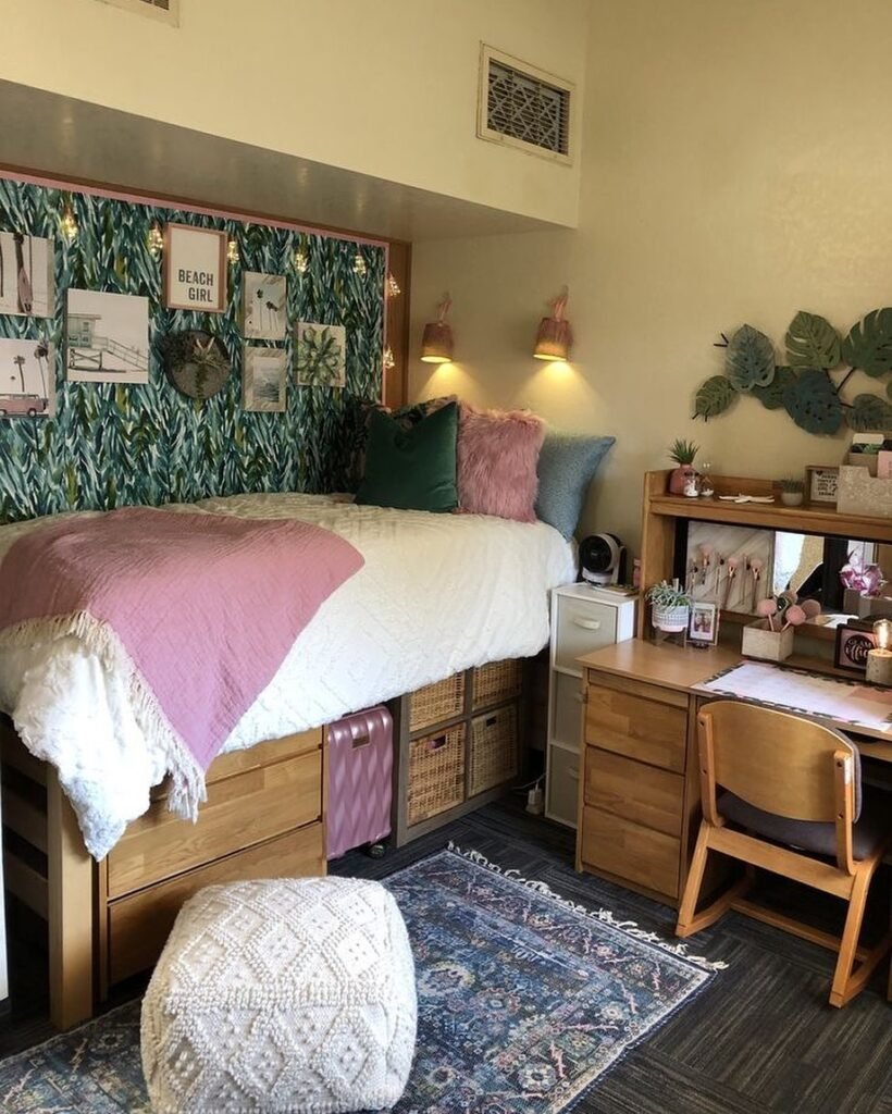 Green Study Nook