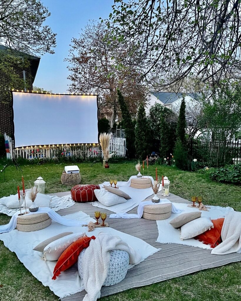 Layered Lawn Seating