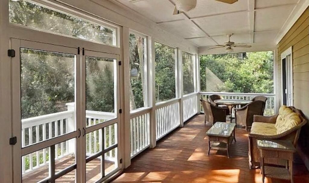 Long Porch Layout