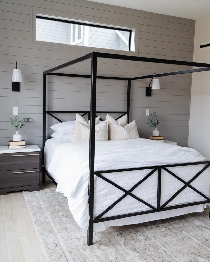Modern Canopy Contrast