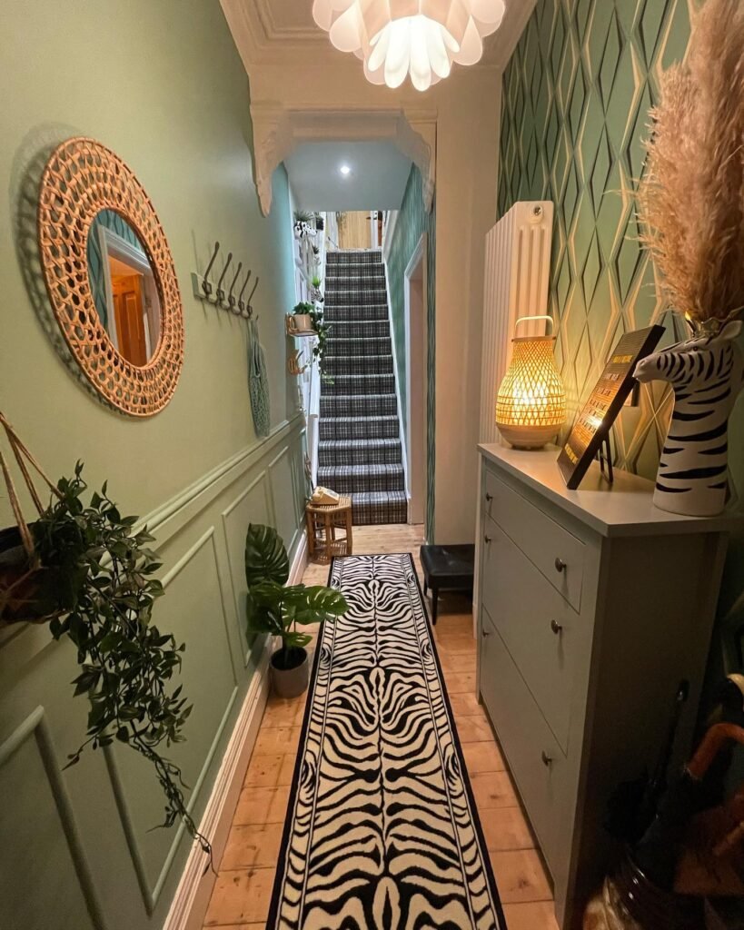 Narrow Zebra Runner