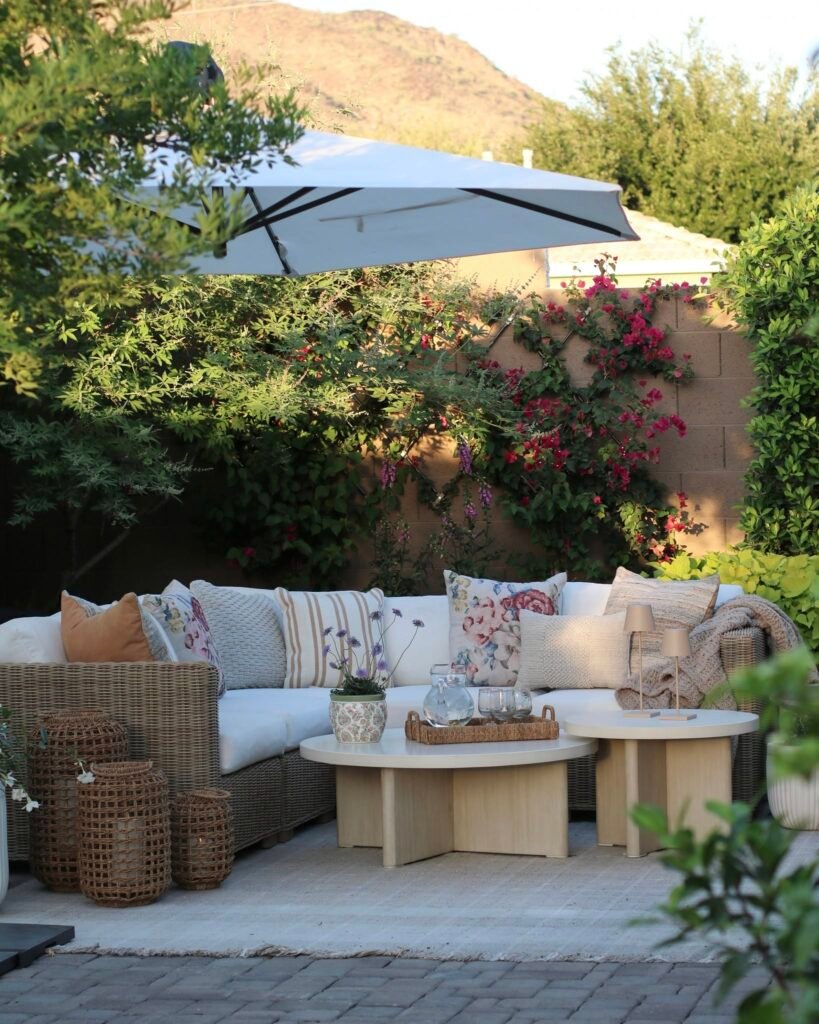 Nested Oval Coffee Tables