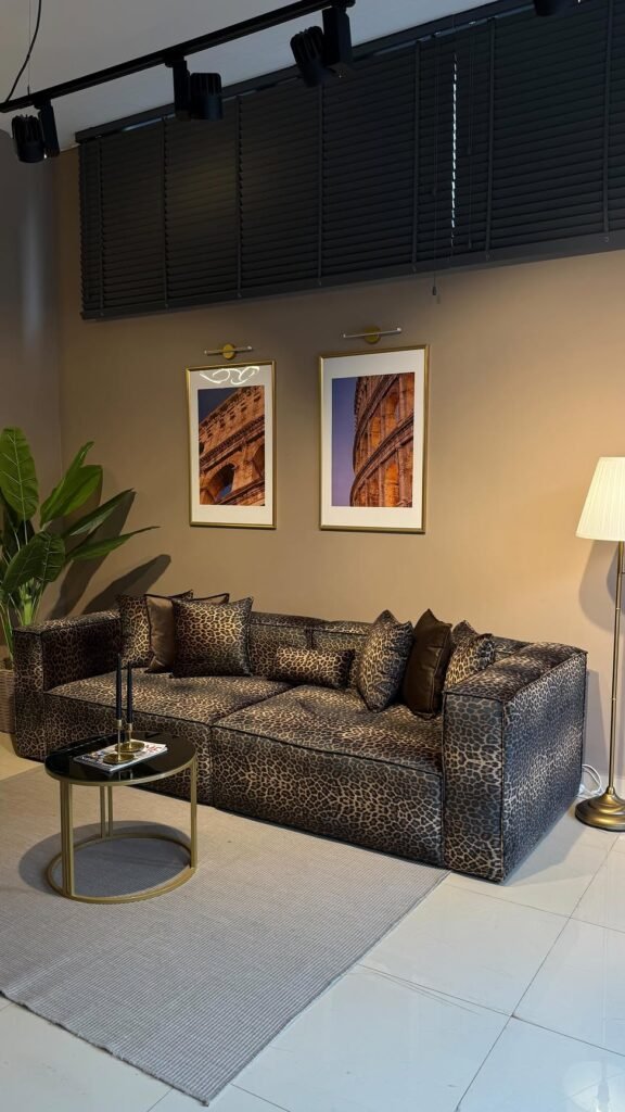 Sleek Contemporary Style