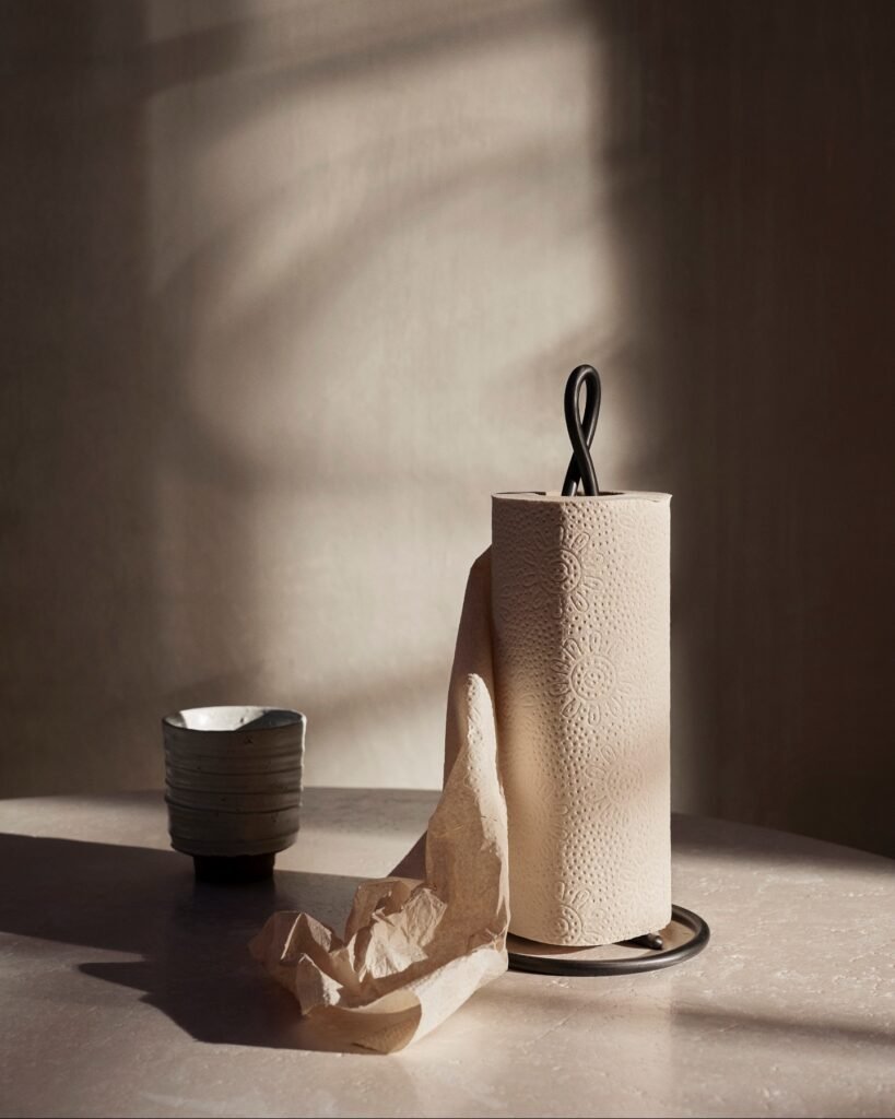 Slim Loop Stand