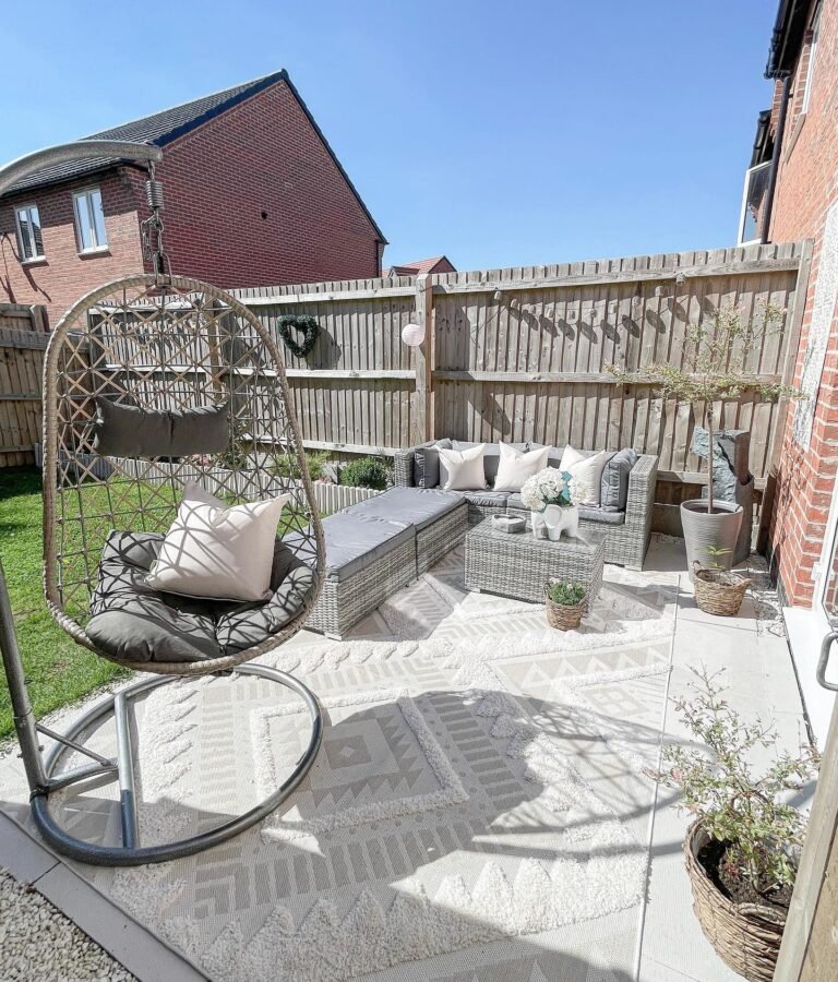 20 Outdoor Cushion Ideas for Stylish Patios