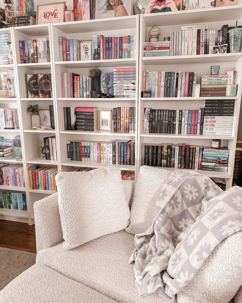 Soft Library Lounge