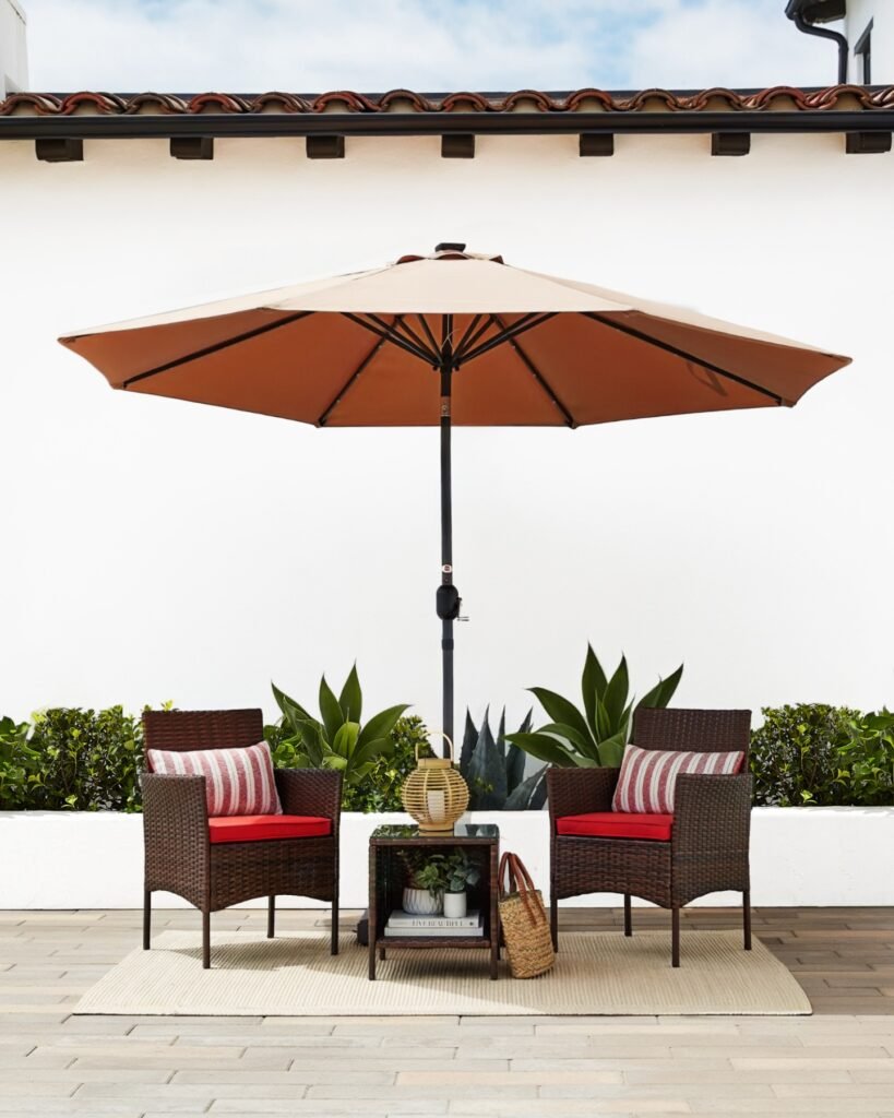 Warm Lounge Shade