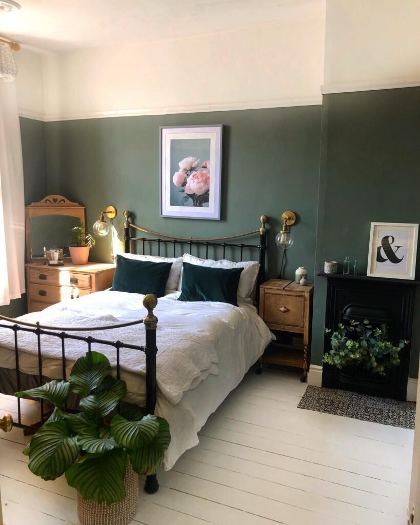  Classic Green Half Wall