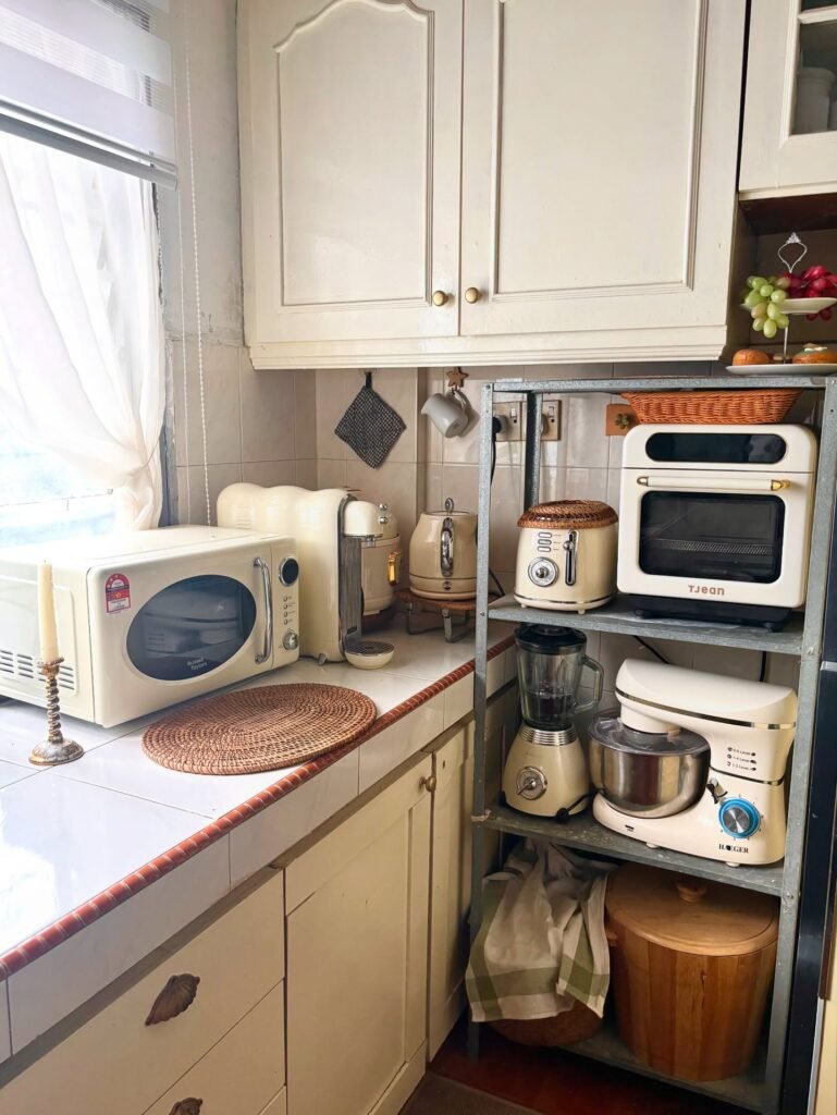 Compact Appliance Rack