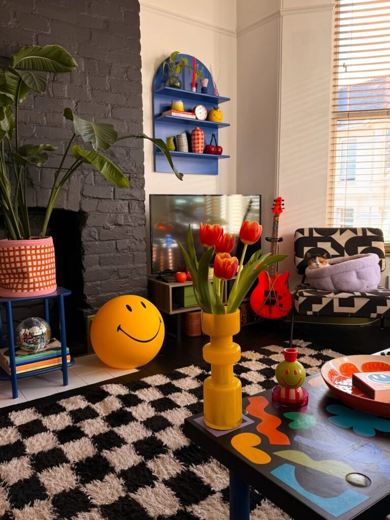 Playful Black Contrast
