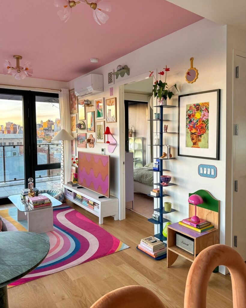 Small Apartment Color