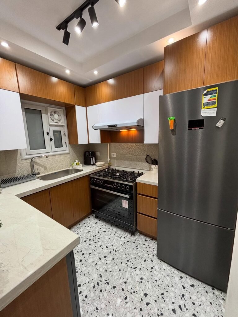 Small Two Tone Kitchen