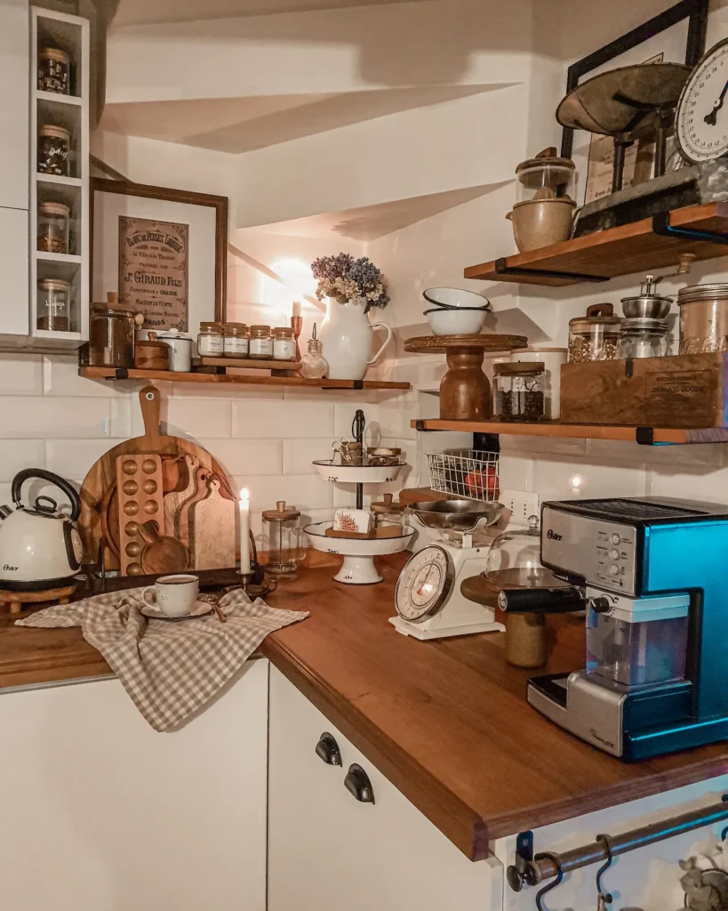 Warm Vintage Styling