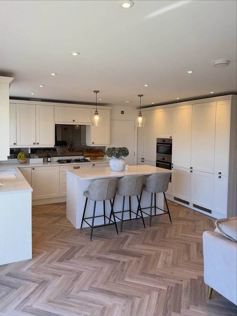 White Island With Three Stools