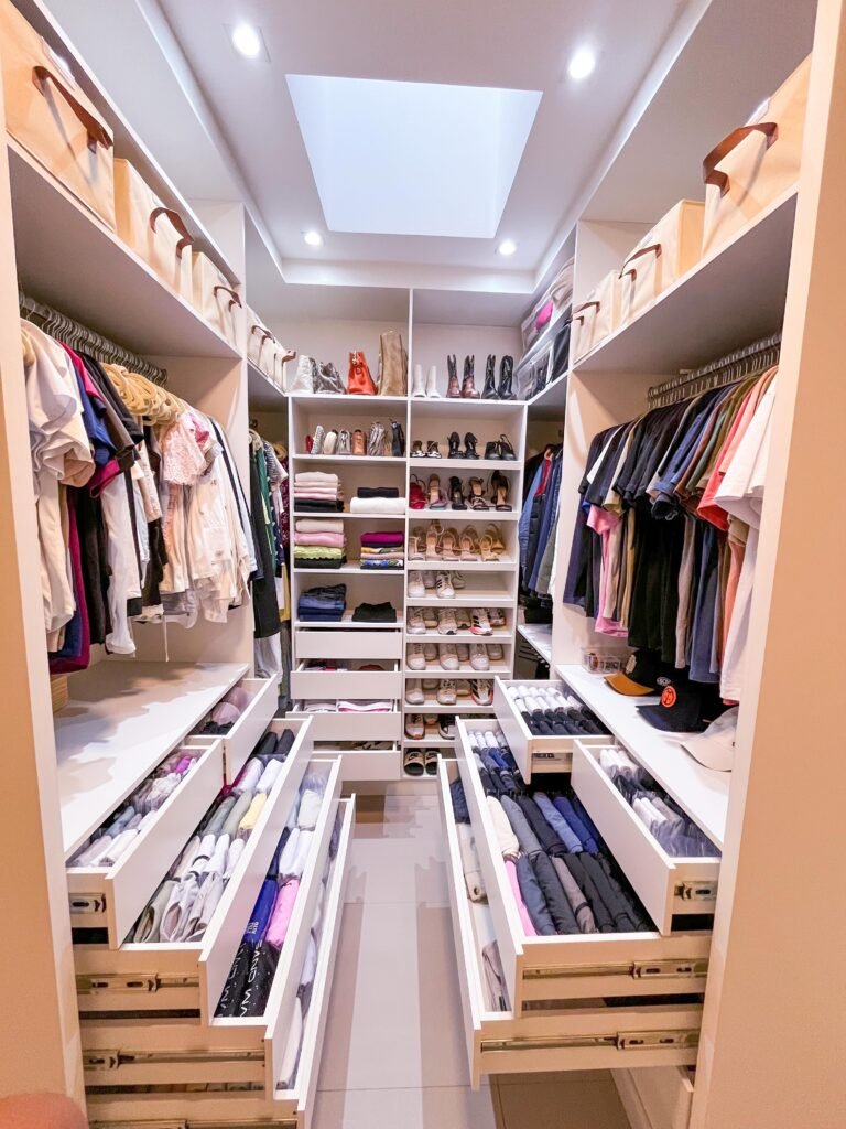 Deep Pull-Out Drawers