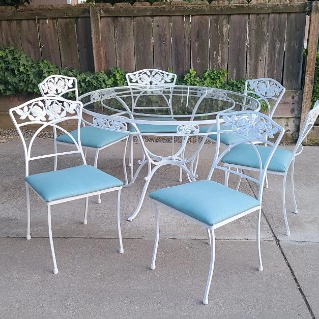 21 Patio Table Ideas for Stylish Outdoor Dining