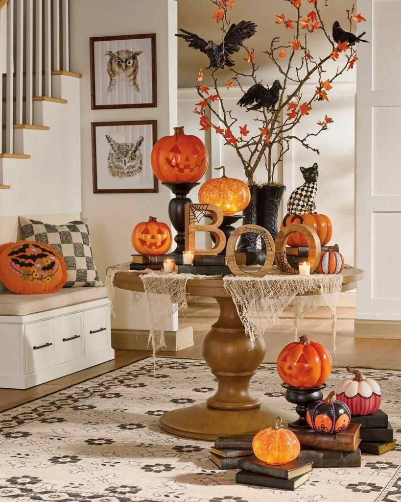 Boo Table Display