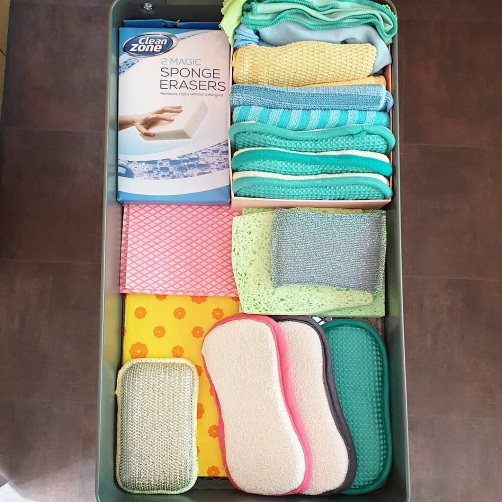 Build a Small Daily Cleaning Caddy